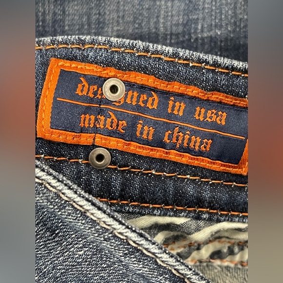 Rock Revival Haley Bootcut Jeans Size 30 Distressed Fleur De Lis Buttons - Picture 10 of 15